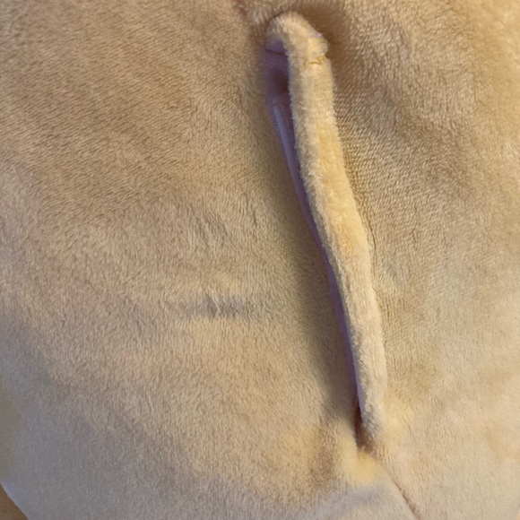 Stuffy - Picture 6 of 8